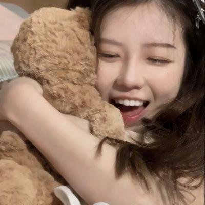提剑映桃花